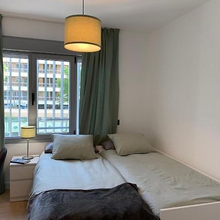 Rentalsevilla Encantador Apartamento Junto A Gran Plaza Luaran gambar